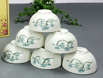 Bộ 6 bát ăn cơm Bát Tràng men kem vẽ hoa sen xanh