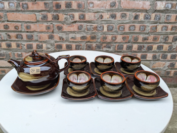 Bộ ấm chén men hỏa biến mật ong dáng quả hồng