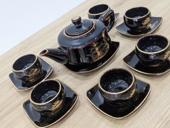 Bộ ấm trà Bát Tràng cao cấp men đen bóng Thuận Buồm Xuôi Gió