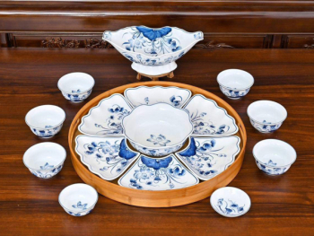 Bộ bát đĩa cúng gia tiên hoa mặt trời vẽ tay sen xanh