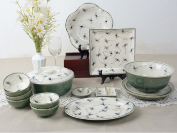 Bộ bát đĩa men xanh đồng vẽ chuồn 15 sản phẩm