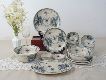 Bộ đồ ăn men rạn vẽ khoai chuồn 15 sản phẩm